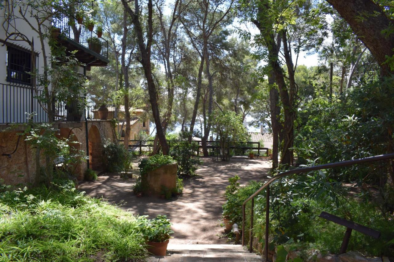 L'Ancora De Bara Hotell Roda de Bará Exteriör bild